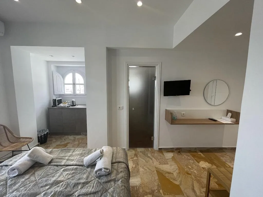 Room, Kokkinos Villas, Santorini