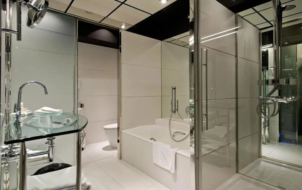 Room, Hilton Madrid Airport, Madrid
