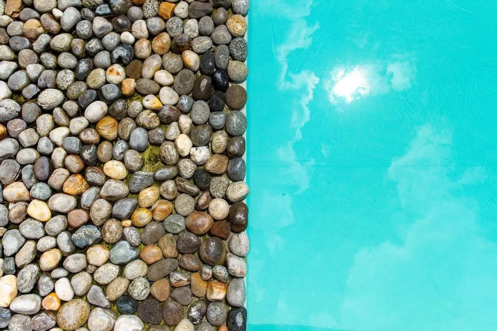 Pool, I Tre Baroni, Rome