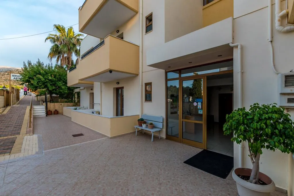 Lobby, Newcastle Studios, Crete