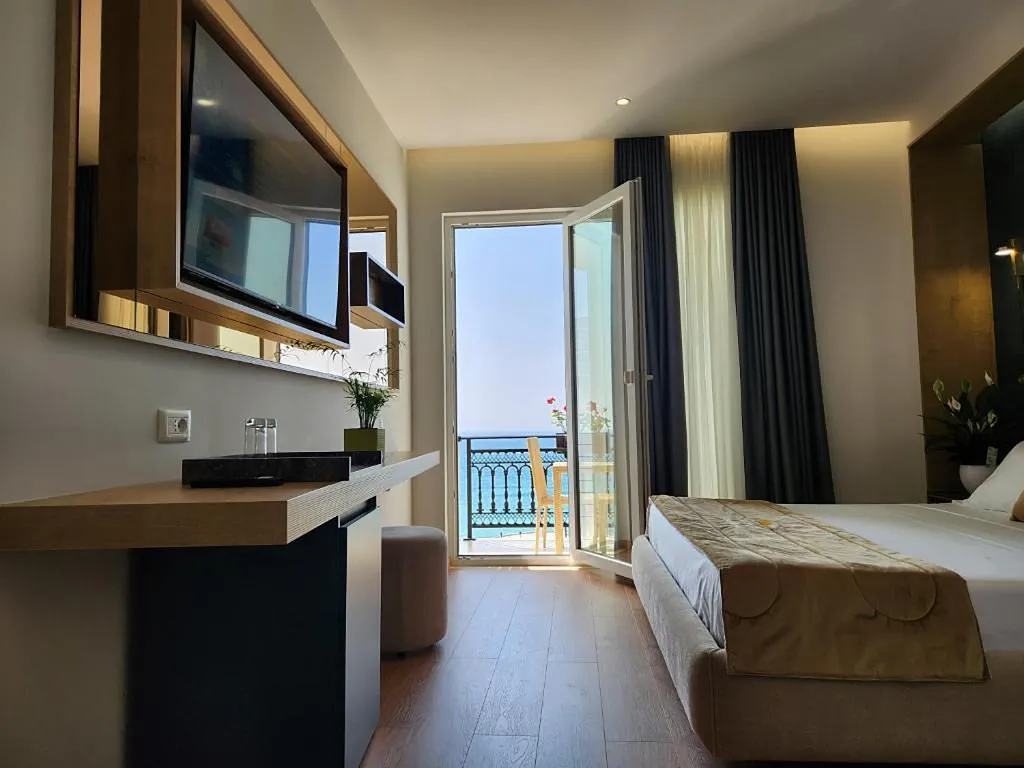 DOUBLE SUPERIOR Room, Hotel Gold, Kavaje