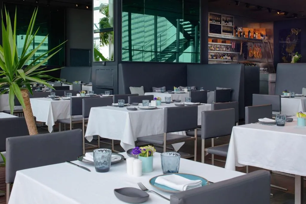 Restaurant, Renaissance Barcelona Fira, Barcelona