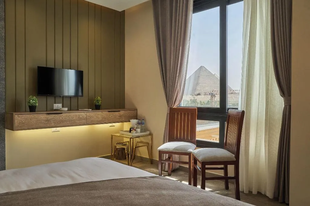 Room, Pyramids Secret Hotel, Cairo