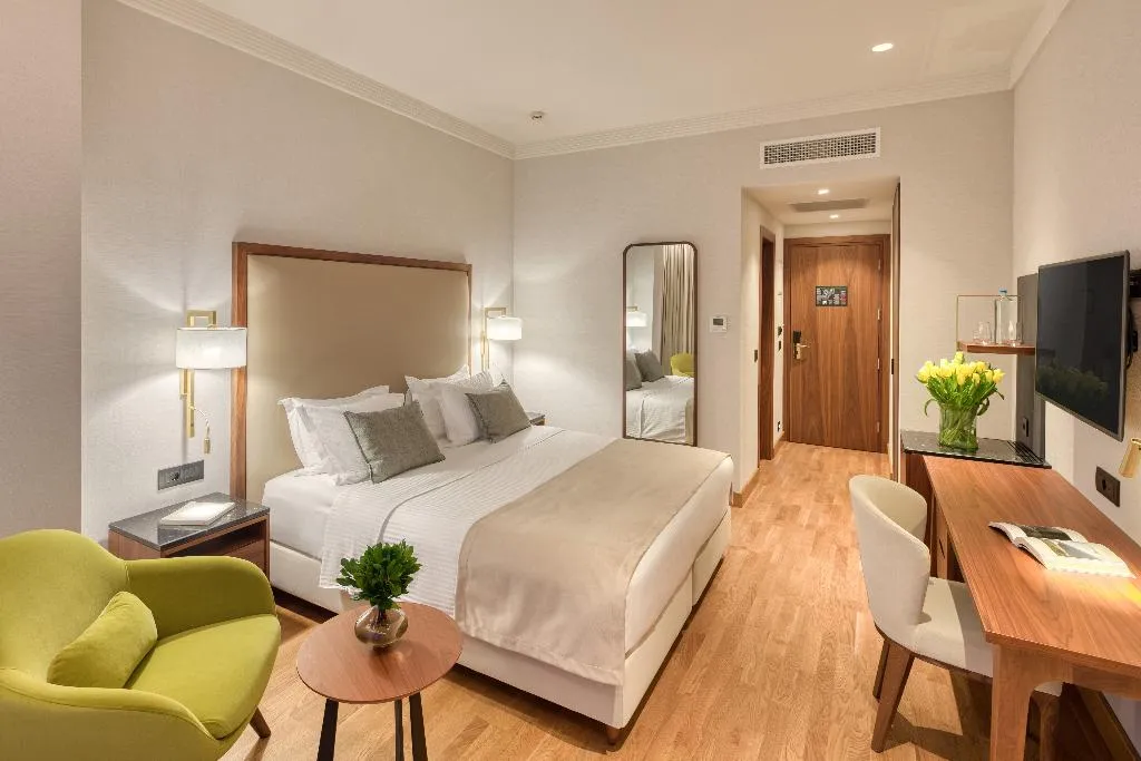Double or Twin EXECUTIVE Room, Electra Palace Thessaloniki, Halkidiki