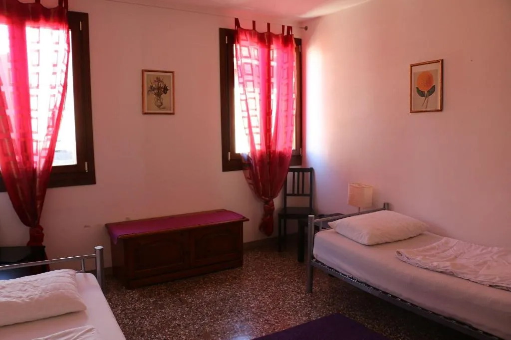 Room, Boutique San Marco, Venice