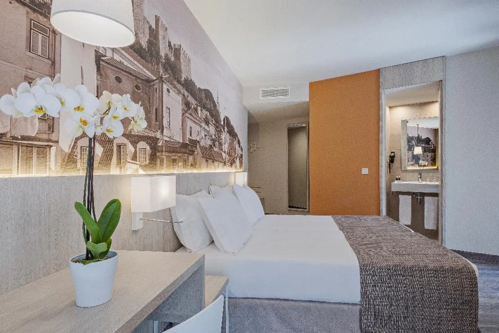 Double or Twin STANDARD Room, Dorma Liberdade, Lisbon