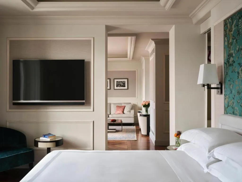 SUITE STANDARD Room, Palazzo Venezia, Milan
