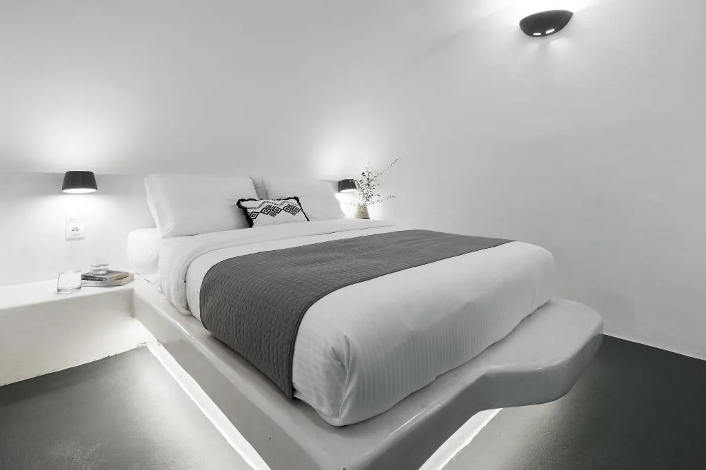 Room, Nano Suites, Santorini