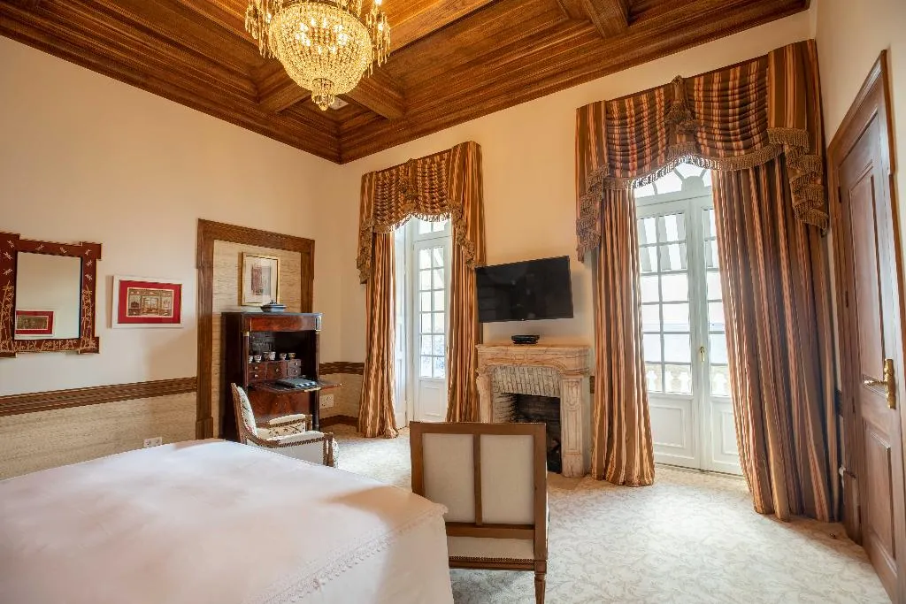 SUITE PREMIER OCEAN FRONT Room, Estoril Vintage Hotel, Lisbon