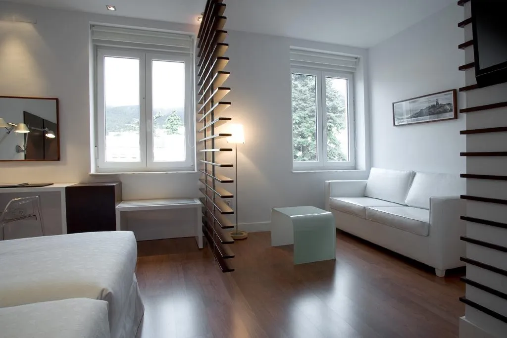 Room, Dorma Victoria Palace, Madrid