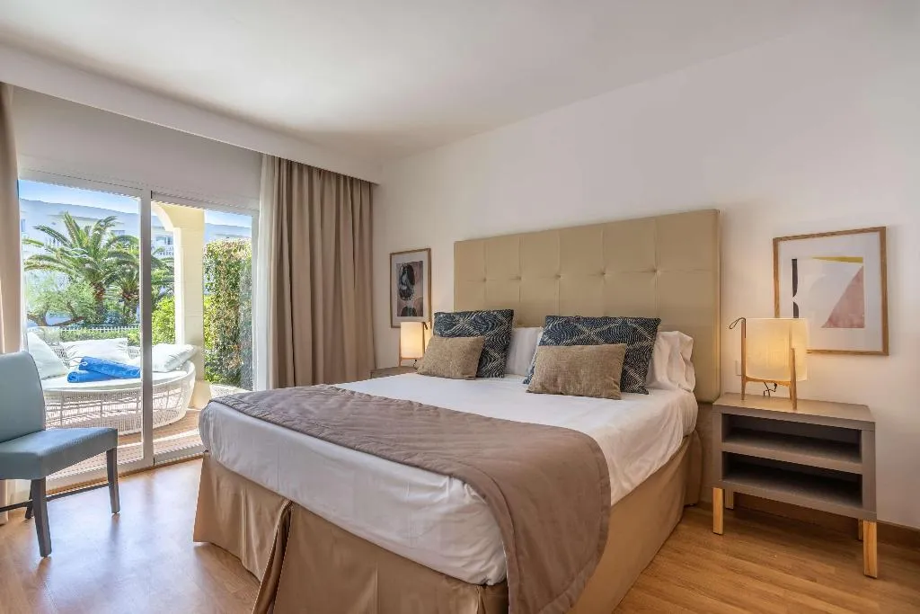 Room, Zafiro Bahia, Majorca