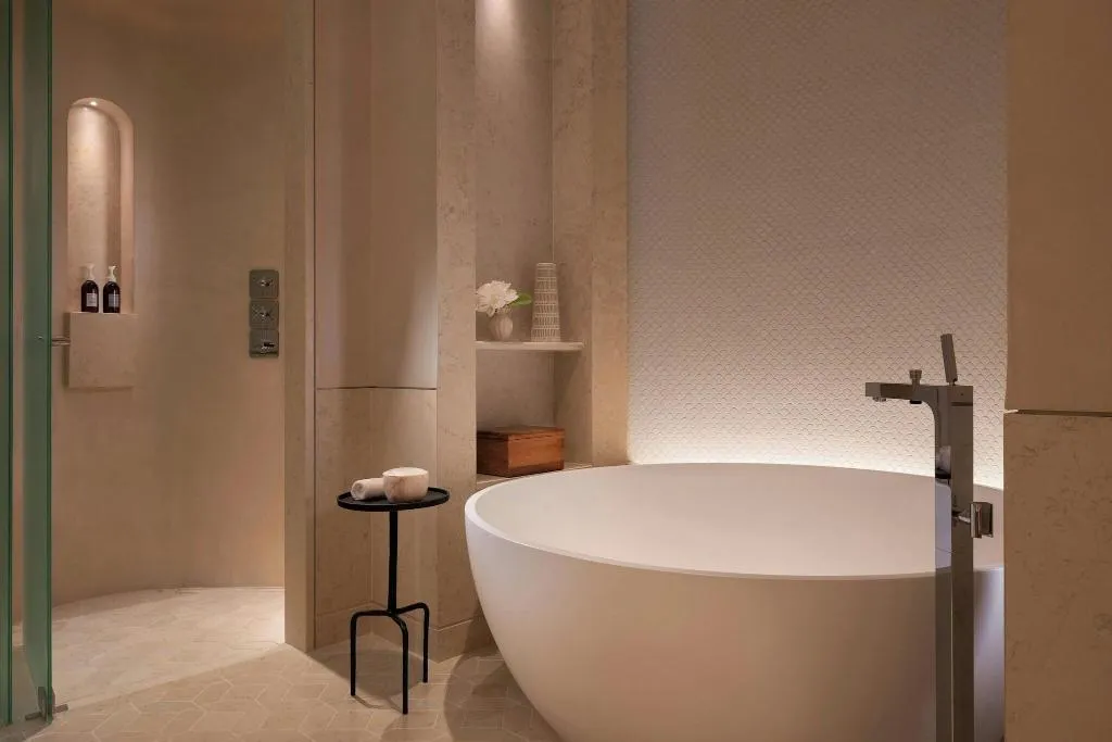 SUITE SEA FRONT Room, The St. Regis Mardavall Resort, Majorca