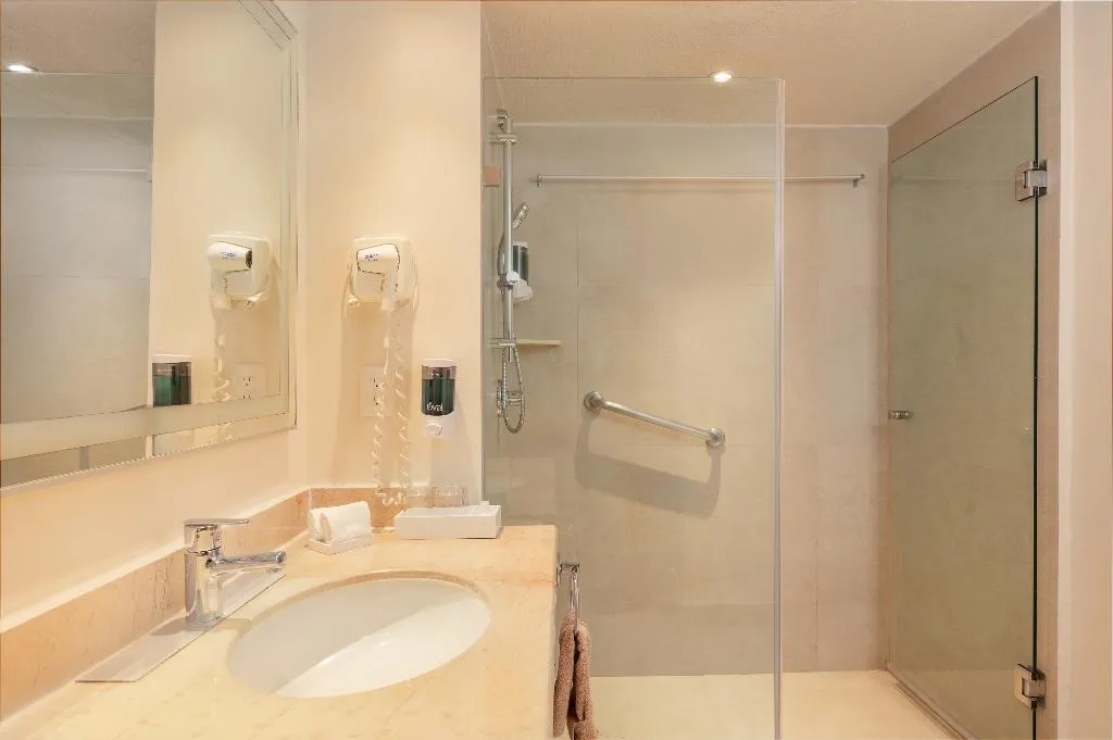 DOUBLE DELUXE WITH JACUZZI Room, Royal Solaris Cancun Resort All Inclusive, Cancun Area