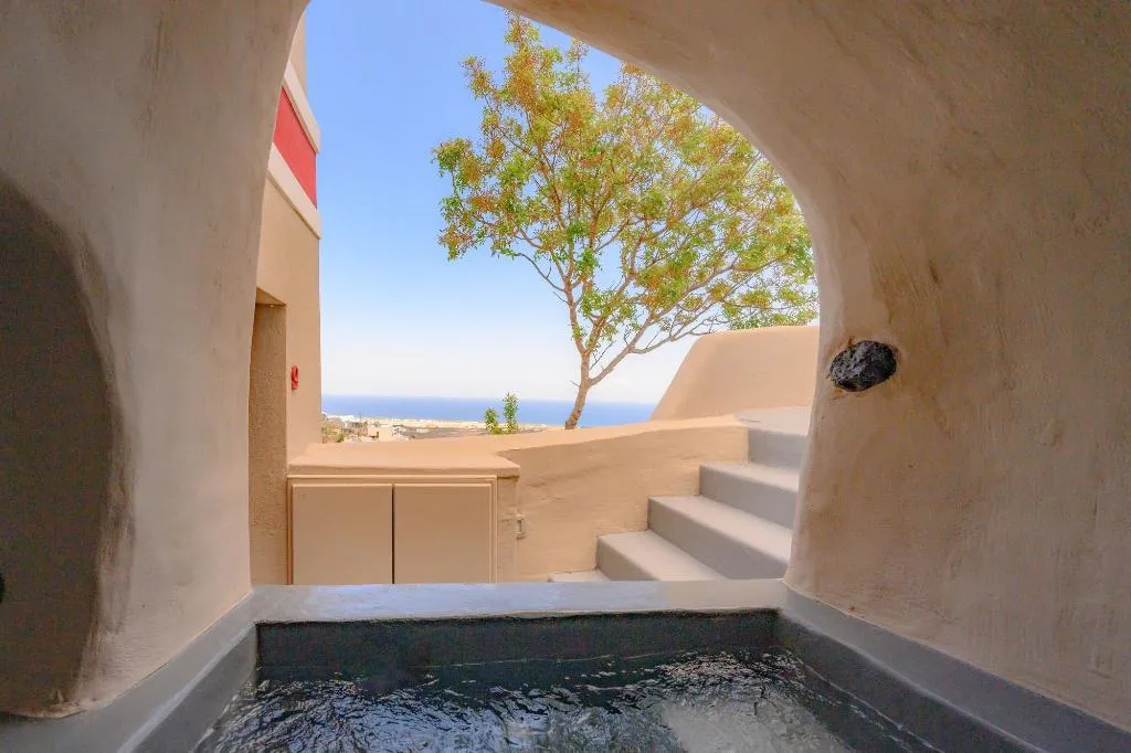 Room, Nano Suites, Santorini
