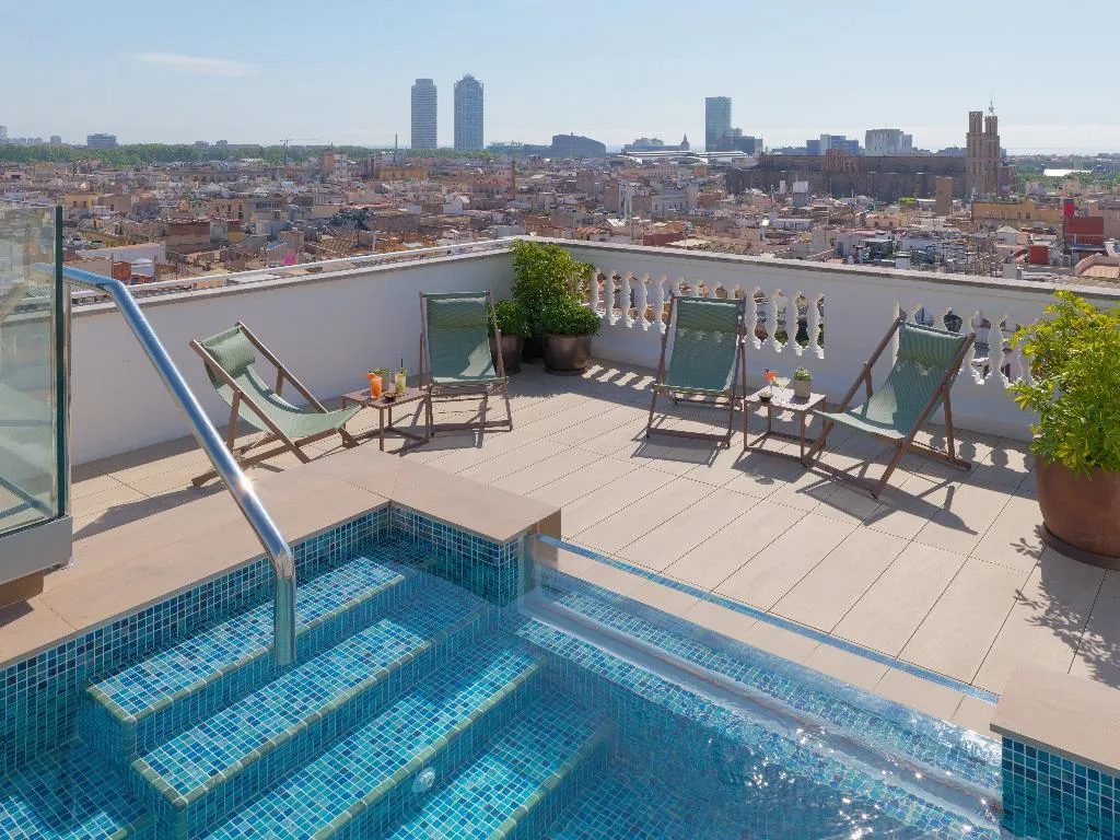 Pool, H10 Montcada Boutique Hotel, Barcelona