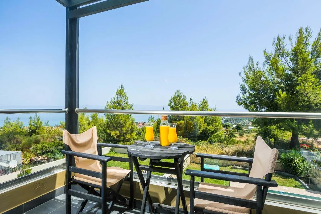 VILLA WITH PRIVATE POOL Room, Sunny Villas and Spa, Halkidiki
