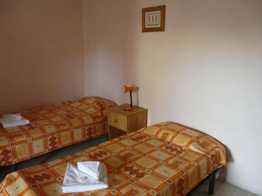Room, Sprachcaffe International Aparthotel Pembroke, Malta