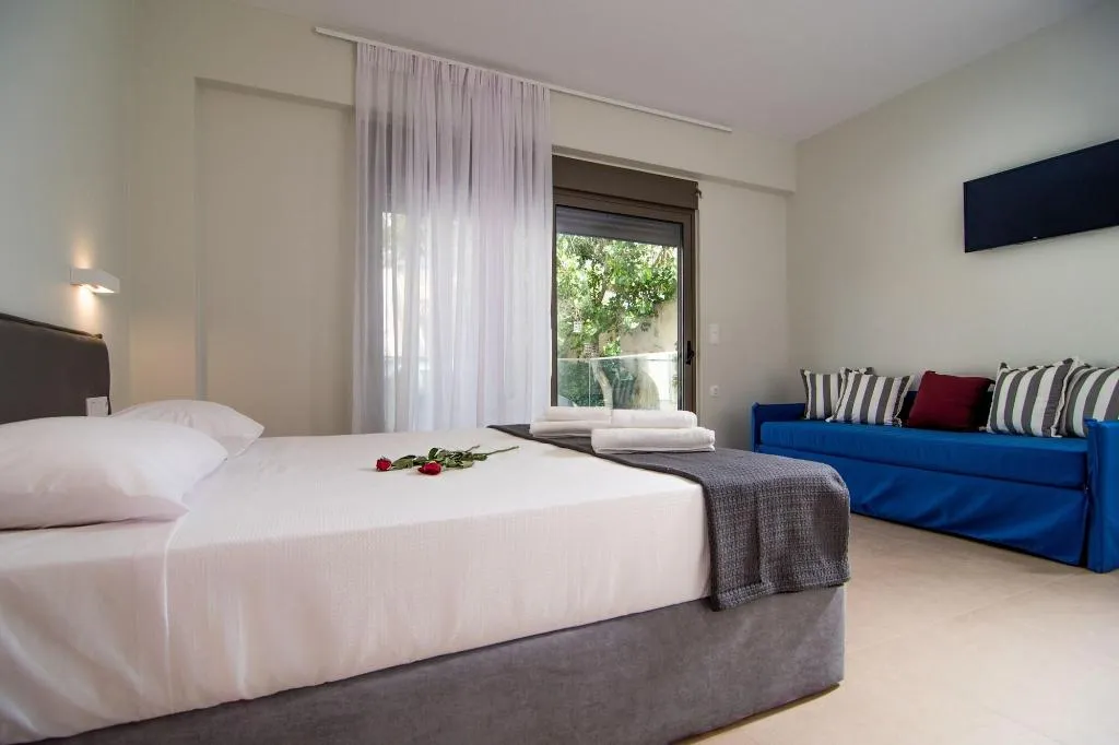 Room, Blue Horizon, Crete