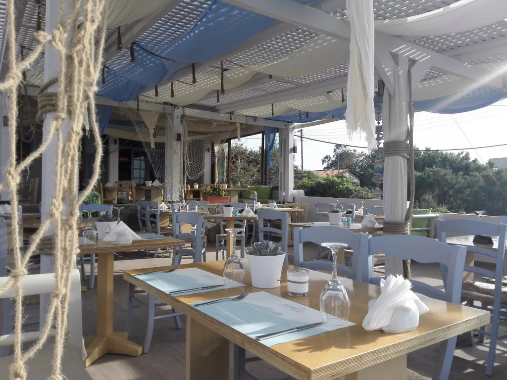 Restaurant, Sweet Memory Apartments, Crete