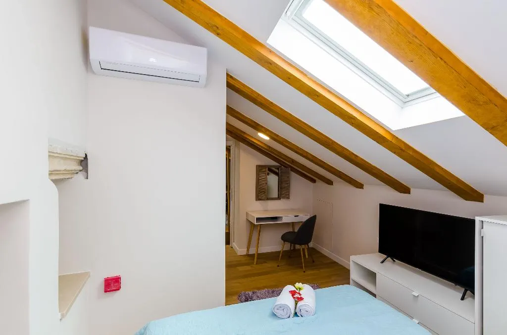 APARTMENT ONE BEDROOM Room, Leonarda Baroque House - Old Town, Dubrovnik