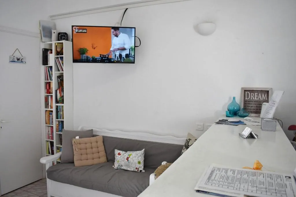 Lobby, Zacharakis Studios, Santorini