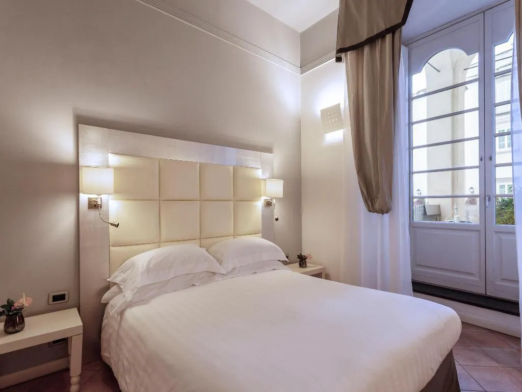 Room, Palazzo Caracciolo Naples, Naples