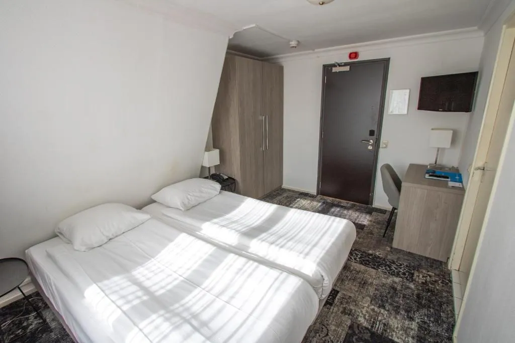 DOUBLE ECONOMY Room, Fletcher Hotel-Restaurant Marijke, Amsterdam