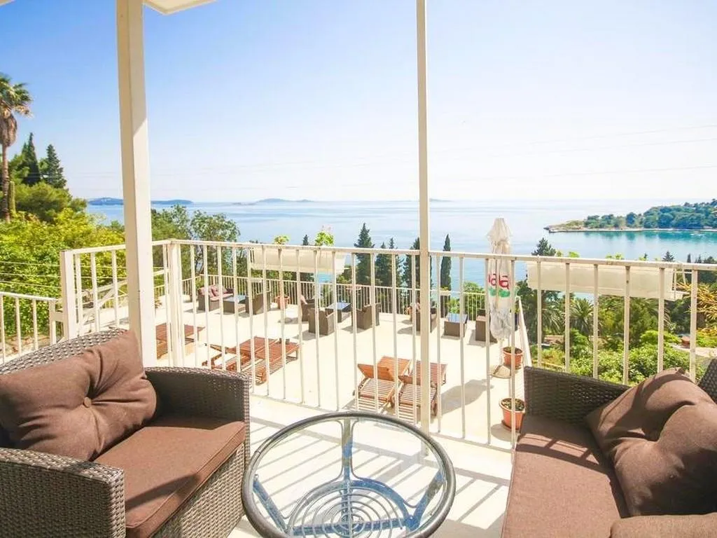 APARTMENT CAPACITY 6 Room, Apartments Katica, Dubrovnik
