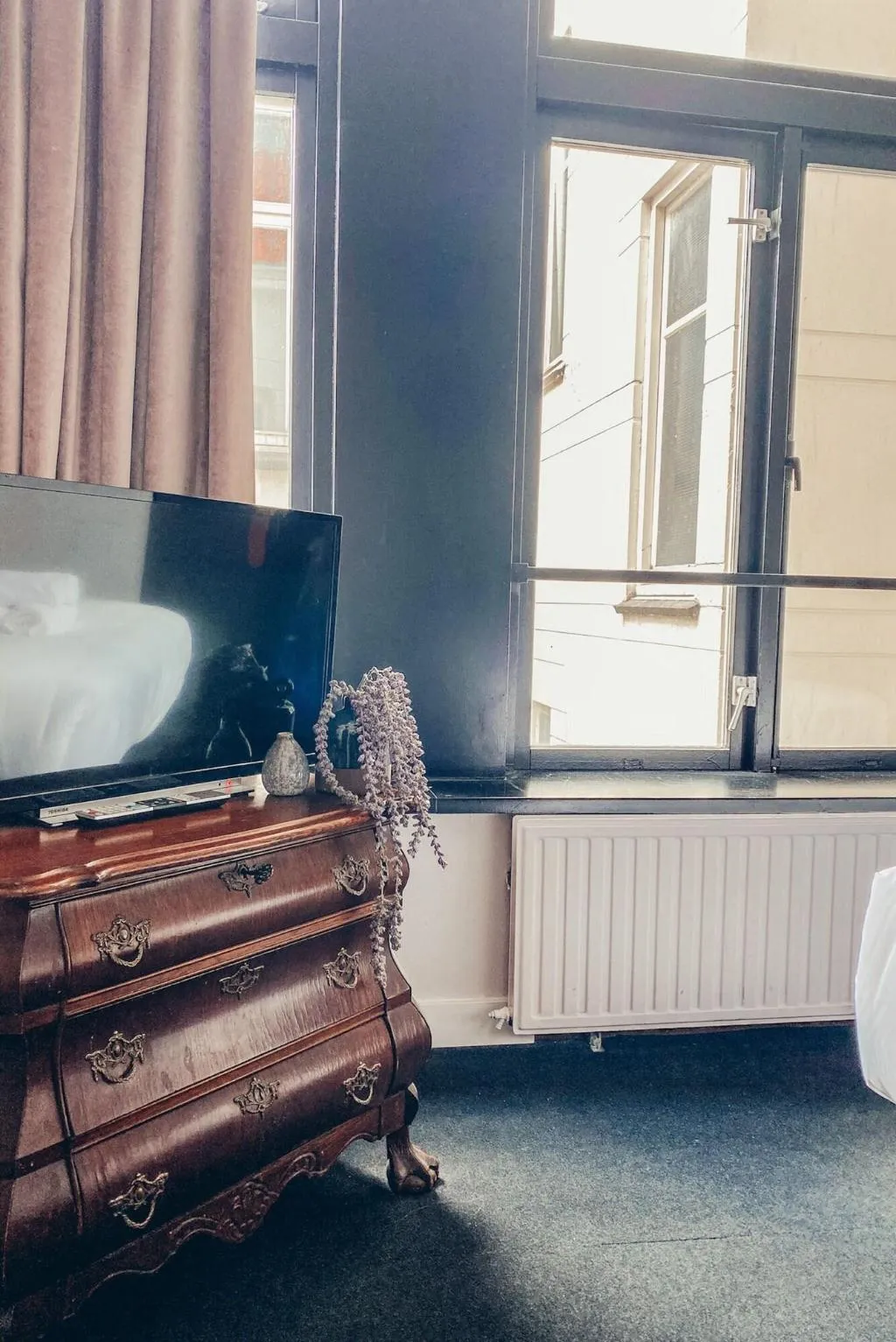 Room, Mr. Monkey Amsterdam, Amsterdam