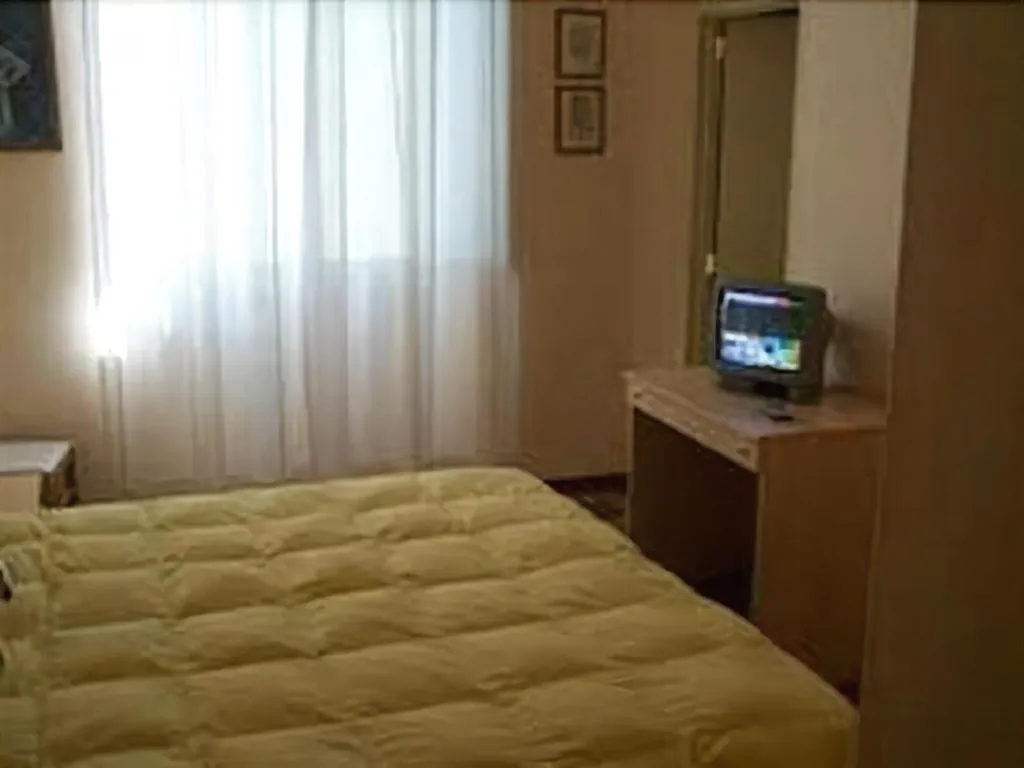 Room, Franz House, Florence