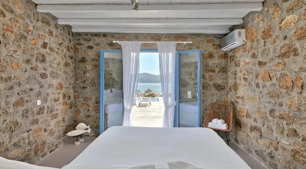 VILLA TWO BEDROOMS WITH PRIVATE POOL Room, Mykonos Panormos Villas, Mykonos