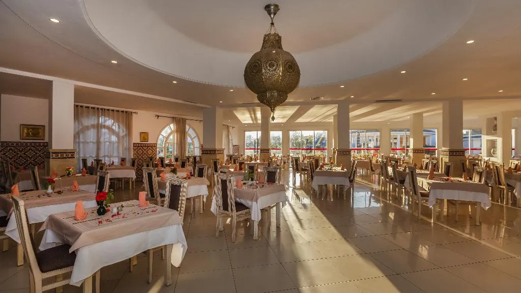Restaurant, Zodiac, Tunisia