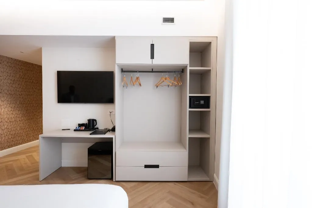 DOUBLE CLASSIC Room, Casa D Hotel Napoli, Naples