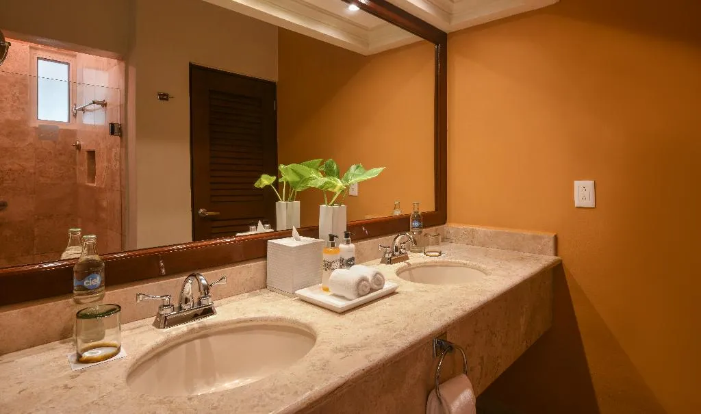 JUNIOR SUITE STANDARD Room, El Dorado Seaside Palms Spa Resort-All Inclusive, Cancun Area
