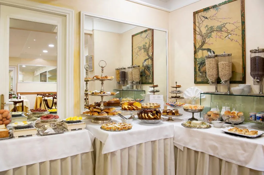 Restaurant, Hotel Cecil, Rome