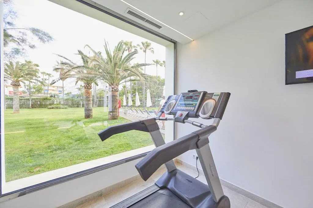 Sports and Entertainment, Playa Golf, Majorca