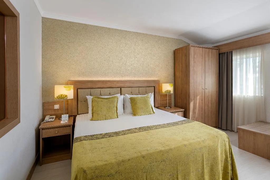 FAMILY ROOM TWO BEDROOMS ONE BATHROOM Room, Innvista Hotels Belek, Antalya