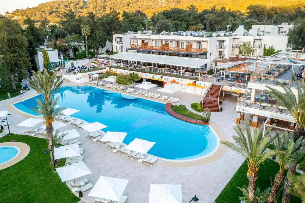 Pool, DoubleTree By Hilton Bodrum Isıl Club Resort, Bodrum
