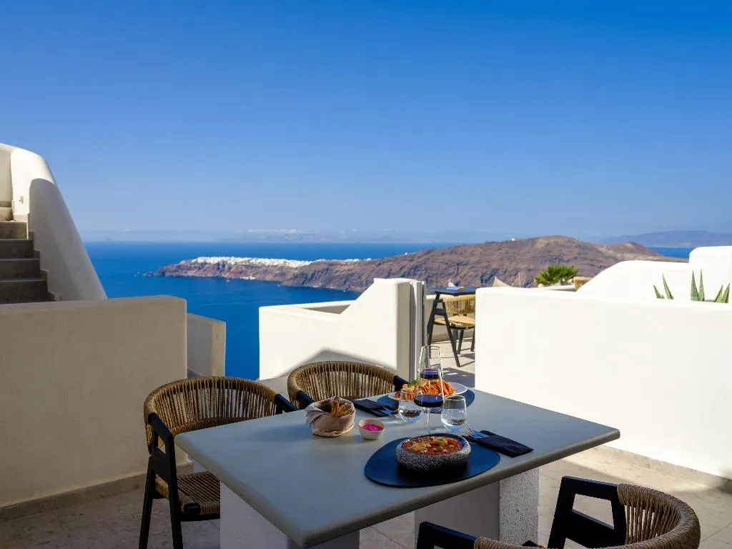 APARTMENT TWO BEDROOMS Room, Andromeda Villas, Santorini