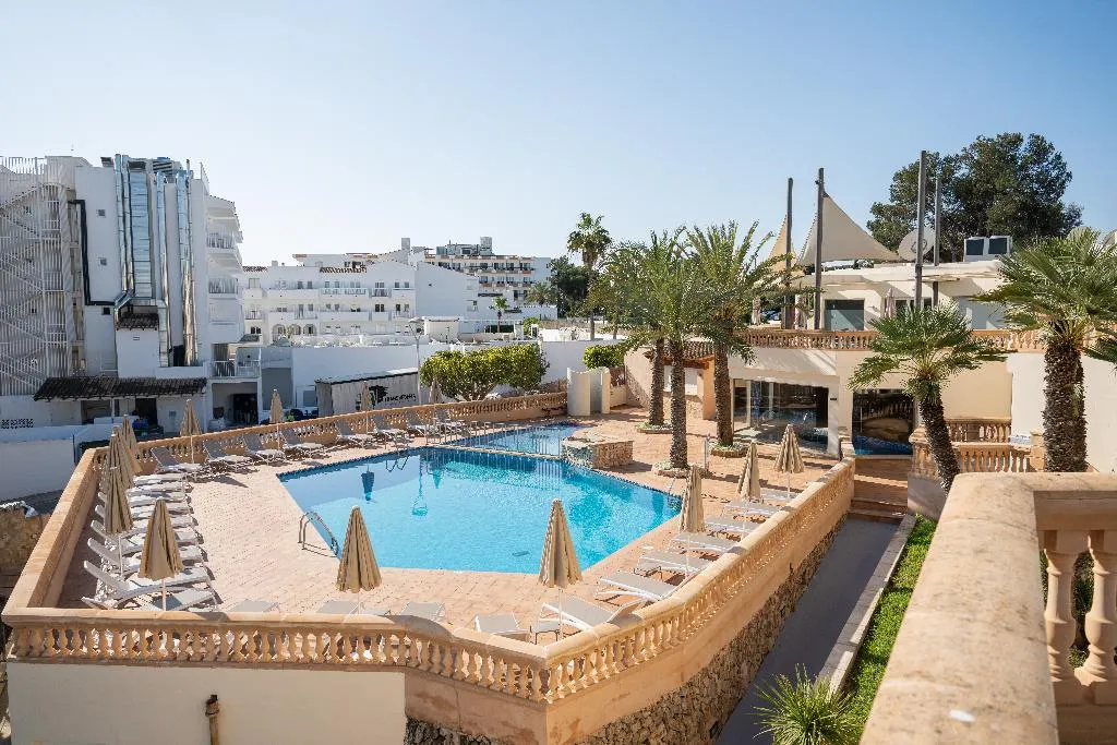 Pool, Azul Playa Apartments, Majorca