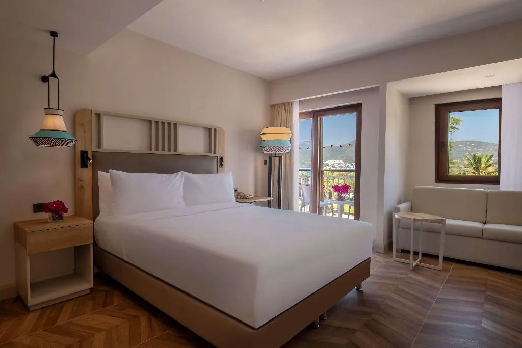 Room, DoubleTree By Hilton Bodrum Isıl Club Resort, Bodrum