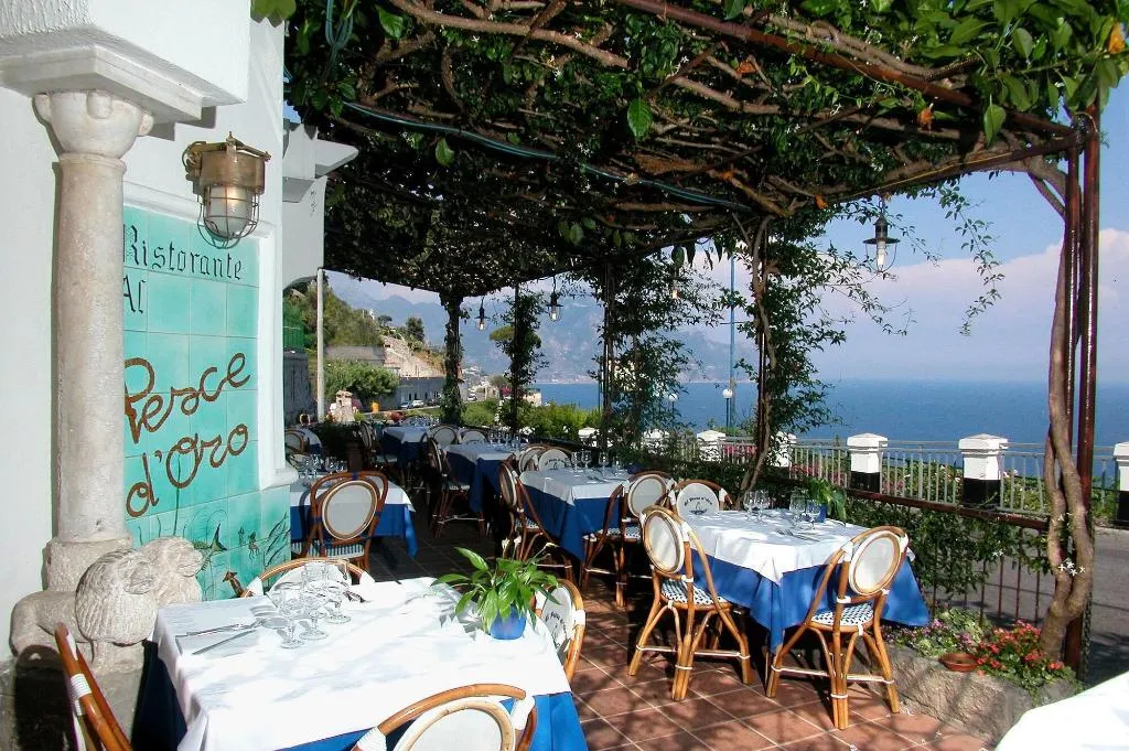 Restaurant, Al Pesce d'Oro, Naples
