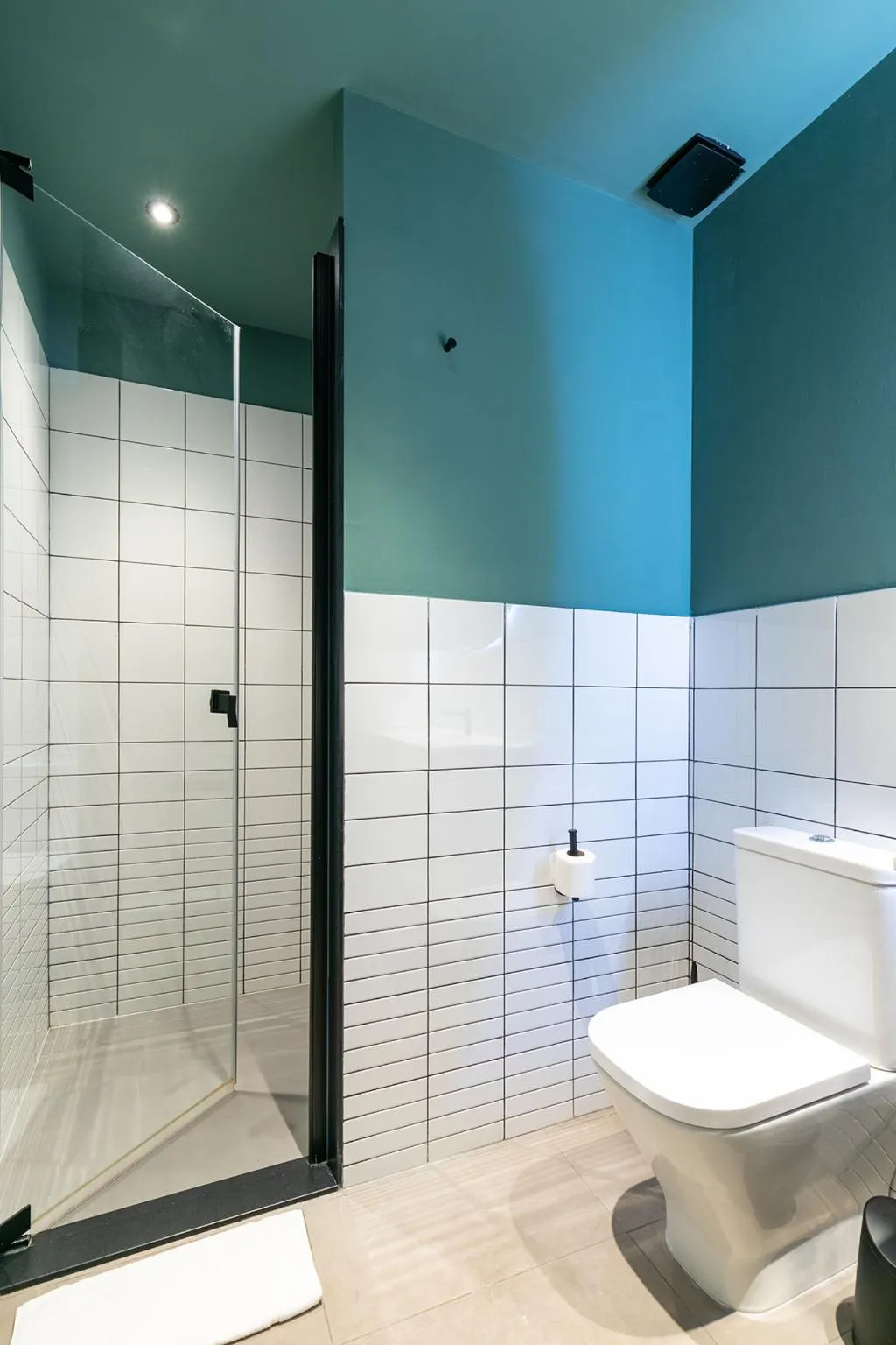 APARTMENT CAPACITY 6 THREE BEDROOM Room, Holiday Rentals Los Salados, Seville