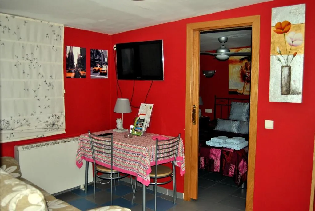 Room, Apartahotel Collarubio, Madrid