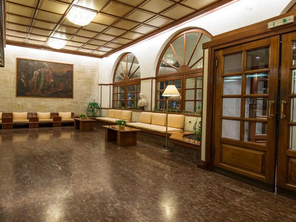 Lobby, Strada Marina, Zante