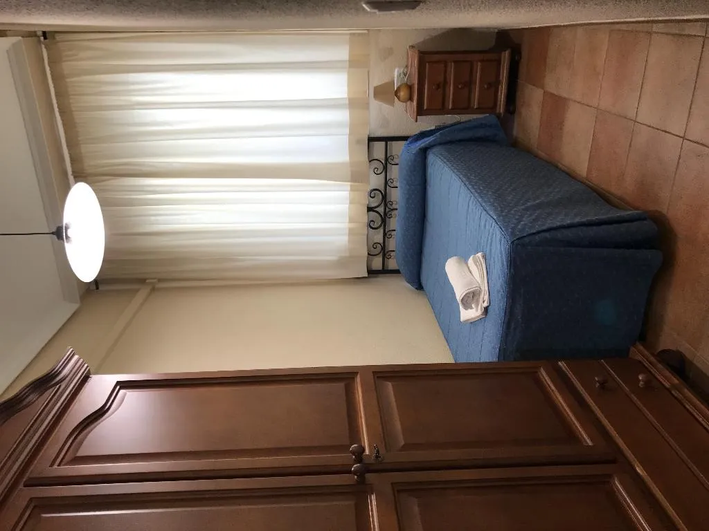 SINGLE STANDARD Room, El Pilar, Madrid
