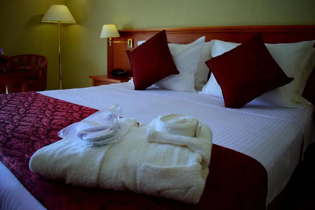SINGLE EXECUTIVE Room, Golden Carthage Hotel Tunis, Tunisia