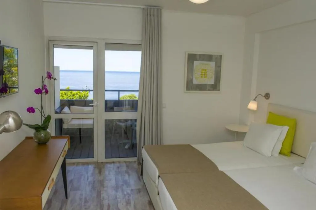 STUDIO STANDARD Room, Florasol Residence Hotel, Madeira