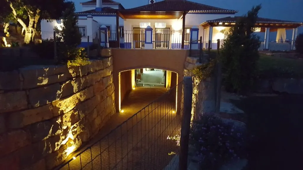 VILLA SEVEN BEDROOMS WITH PRIVATE POOL Room, Shantivillas, Algarve