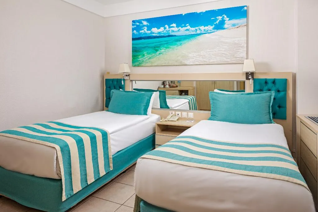 FAMILY ROOM CLUB Room, AQI Hydros Club, Antalya